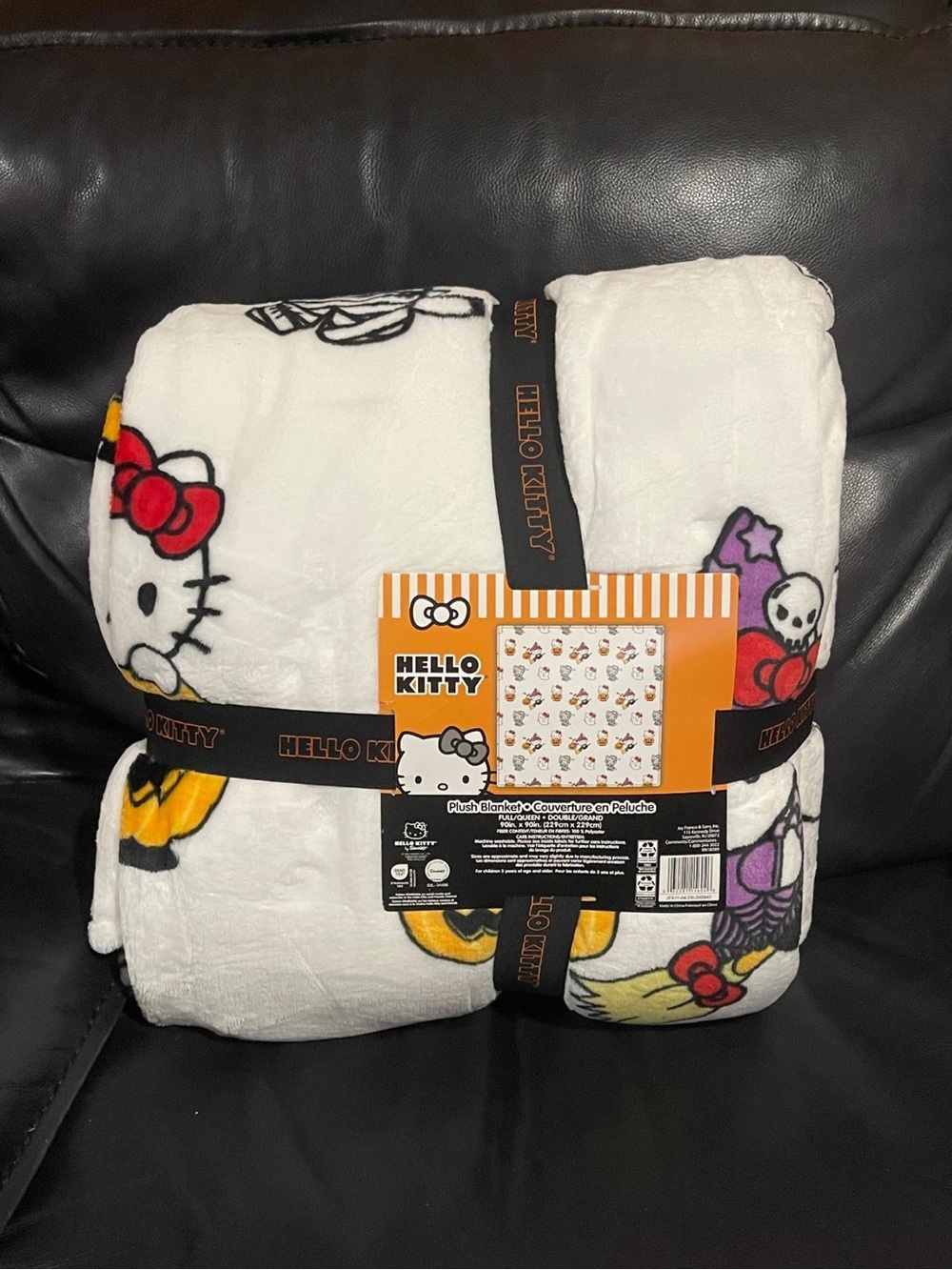 Halloween Hello Kitty Trick or Treat Blanket - Halloween Hello Kitty Blanket